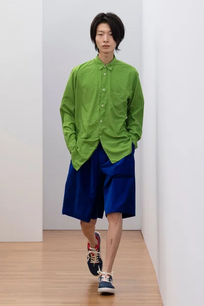 Look 9